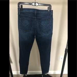 Nico mid rise ankle Hudson Jean with relaxed hem